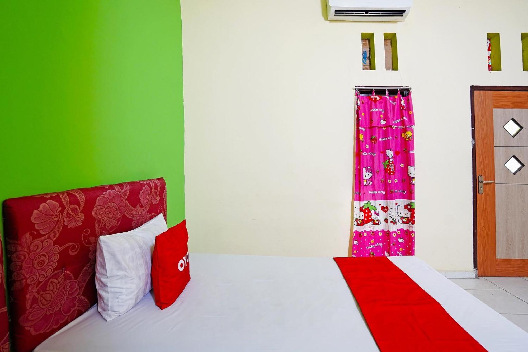 Oyo 91583 D'Cost Green Syariah Surabaya Exterior foto
