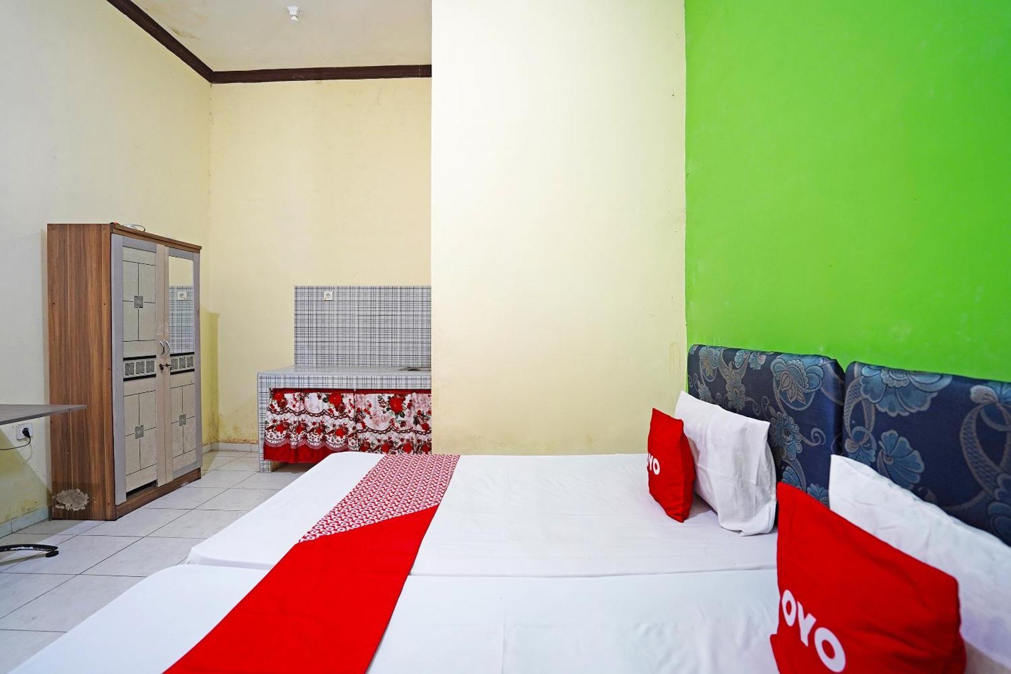 Oyo 91583 D'Cost Green Syariah Surabaya Exterior foto